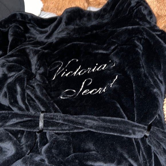 Victoria's Secret Intimates & Sleepwear Victoria Secret Bathrobe